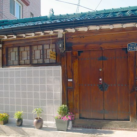 Seoul Lucky Guesthouse Hanok Buitenkant foto