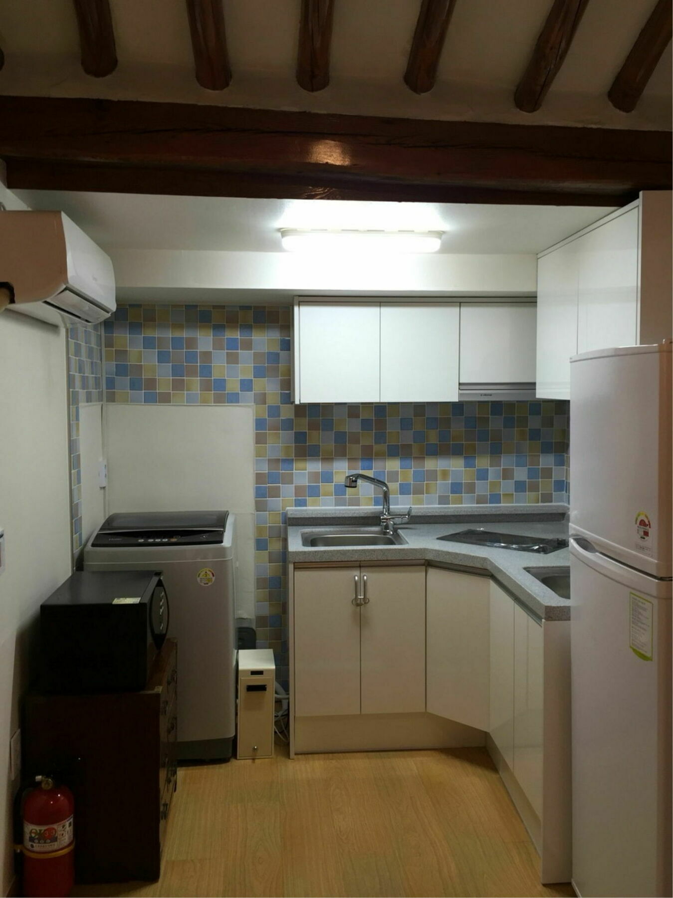 Seoul Lucky Guesthouse Hanok Buitenkant foto